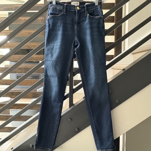 FRAME Denim Jeans - Picture 7 of 12